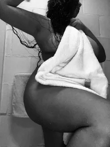 AmmberJones Do you want to take a great shower with me?😏 Pic 2