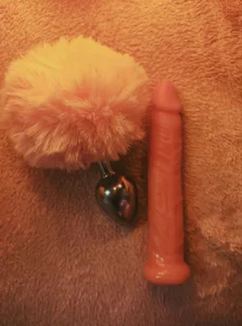 DakotaCandy my toys Pic 2