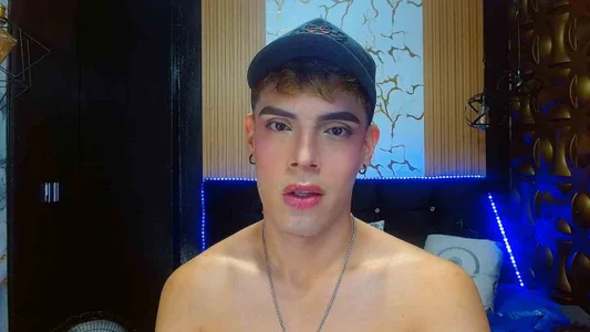 i am cute de angel_sexyevil  2 photos