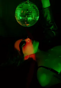 DahliaVex_ Late Night in Neon Pic 4