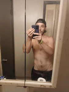 Knuckles420's XXX Nude Photo 5
