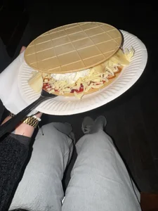 Maii_chan WE LOVE FOOD HERE Pic 4