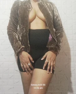 Public de MILFybar  5 Imagens