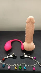 Queen_Yess MY TOYS😏😈 Pic