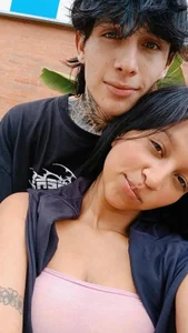 US 💜 de naty_18  3 Imagens