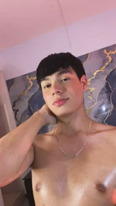 Isaac_01_ sexy beutiful Gambar 2