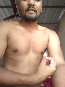 BabuCouple Public Pic 4