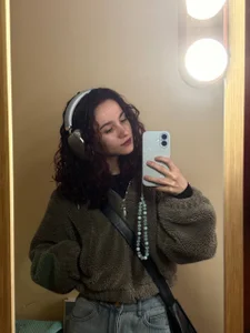 heathermistのSome selfies and mirror selfies 📱😋の 3枚の写真