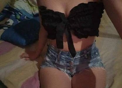 Sofiia_Candy_Dirty Public Gambar 2