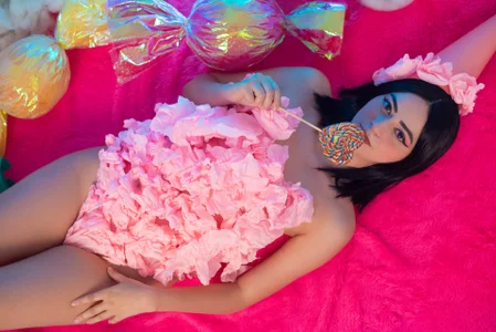 Keidancee A candy girl Pic 5