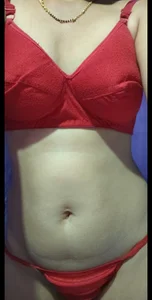 hiii od DesiRiya101  snímek