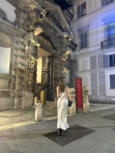 EmmaLyrica Public Foto 4