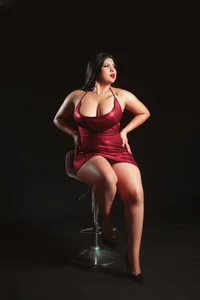 a horny goddess od ValentinaBreats  6 snímek