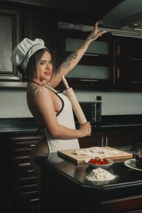 DonnaStonne hot kitchen Pic