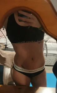 British_BellaXx Public Pic