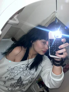 Katarina_Fox_ Public Pic 4