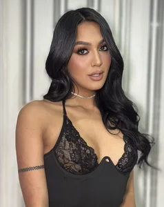 Sara_Greey 𝐿𝑒𝑡'𝑠 𝑔𝑒𝑡 𝑤𝑒𝑡💦  2টি ছবি