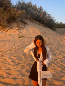 KristyKlyraHow r u Bild