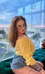 JeniferMoon Selfie  6 снимка