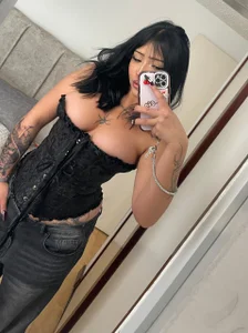 janetteJones_ The lady in black Pic 3