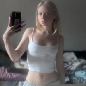 KaraLourenco Public Pic 3