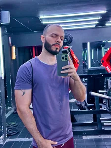 tommel_bailey Public Hình 4