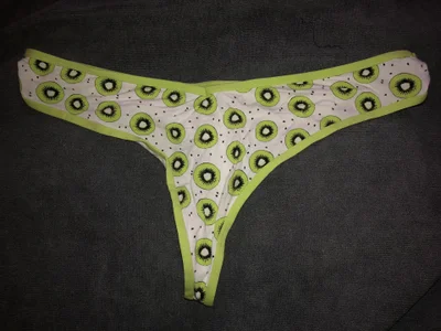 SexyxLexieのAll My Thongsの 7枚の写真