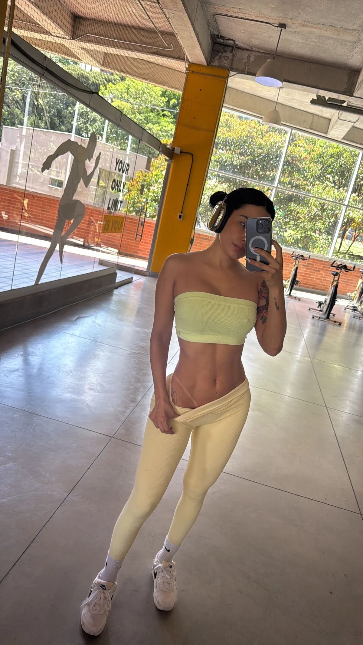 CATALINA_RESTREPO 热门图片 7658