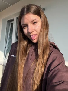 LILITH_HERE Play with me! Pic