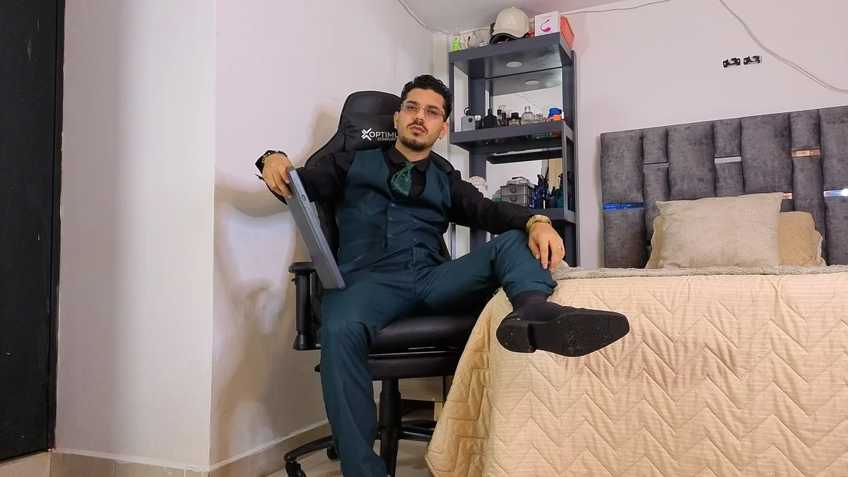 samuelcoopeer 热门图片 2454