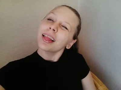 <3 de MiyaCros Foto 5