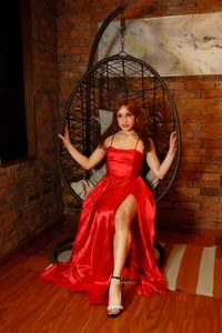 wini_fer Too red and mmmm Pic 7