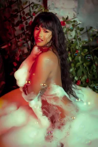 ChannelssDiirty: foam ( 4 фото)