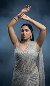 IndraKaur_ Public Kuva 6