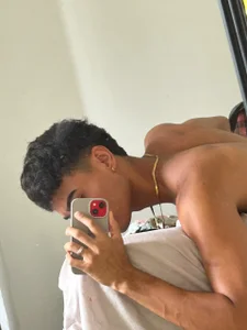 Matias_dirtyboy_ Public slika 3
