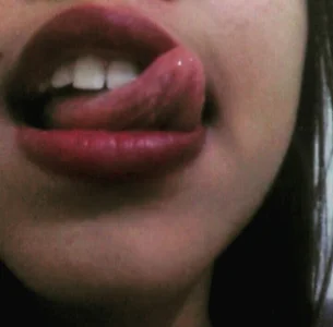 EweXZZPublic图片 8