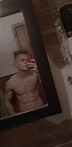 jolololo23 Public Foto 3