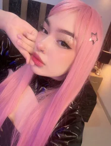 Mk_ultraa látex babe  2টি ছবি