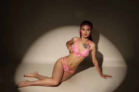 emma_trix: unique doll ( 6 фото)