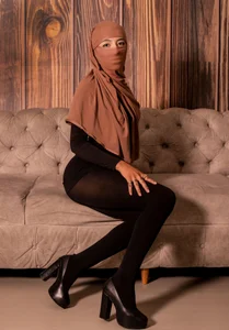 Zaynab__ Public Pic 4