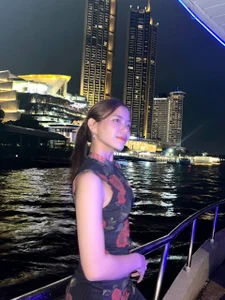 RoxannaNuriddin Public 사진 2