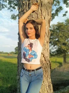 PamelaAnderson_2 Casual pics Pic 7