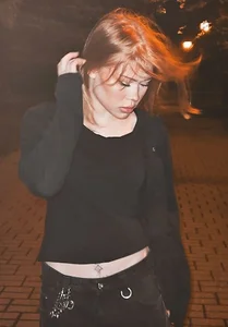 LizaVogan my vibe Pic 4