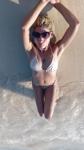 Zdjęcia MiaMorgan_ Something tan and sun: 