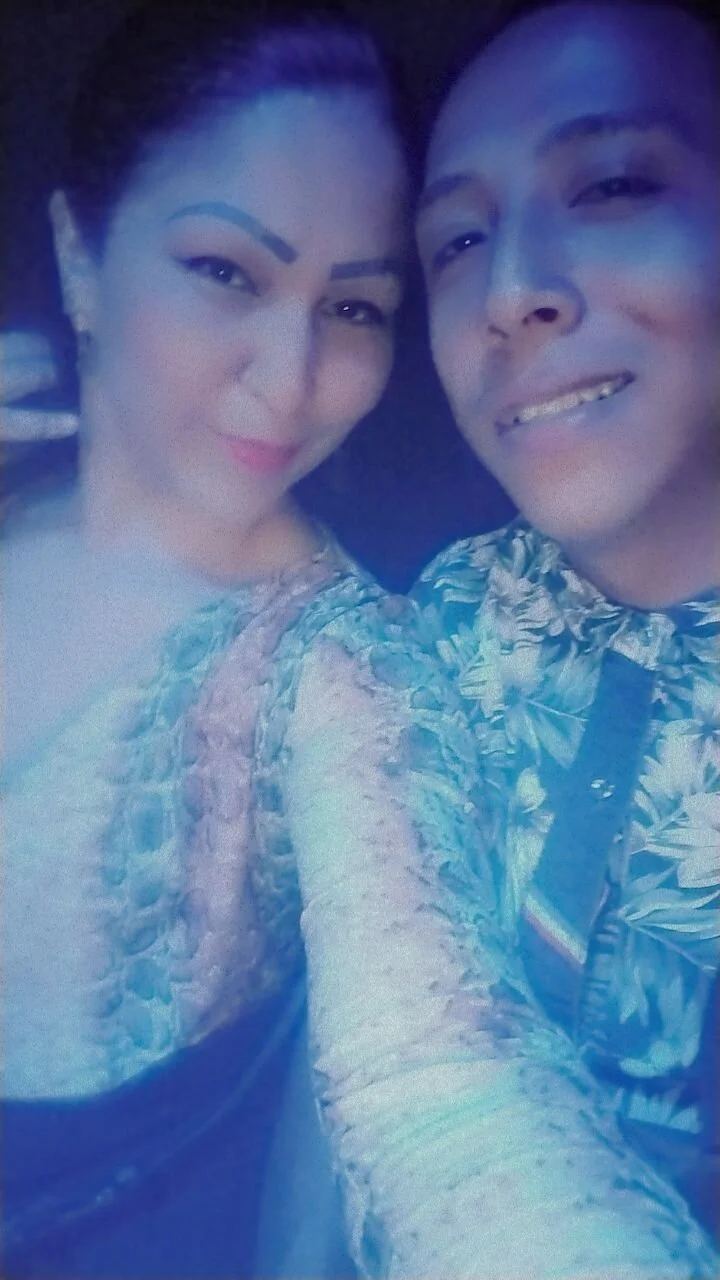 couplematureandboy