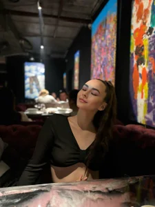 CelinaAntill 2 Billede