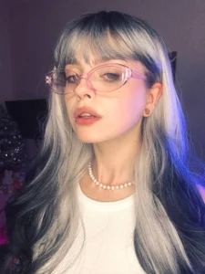 Kira_Mo0n Public Pic 5