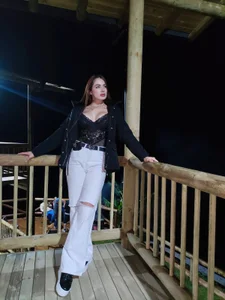 SofiaCarter: Public ( 5 фото)