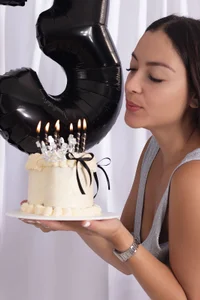 Megan-8 kullanıcısının Happy 33🫶🏼 albümü -  2 fotoğraf