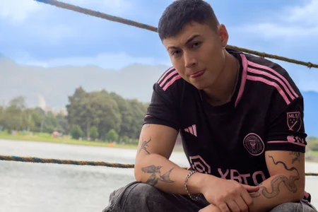 Prometeo_X Come and let me kick you Pic 6